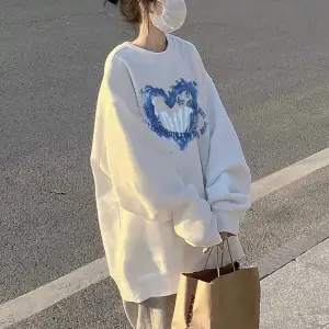 Heart Pattern Drop Shoulder Pullover Beyaz