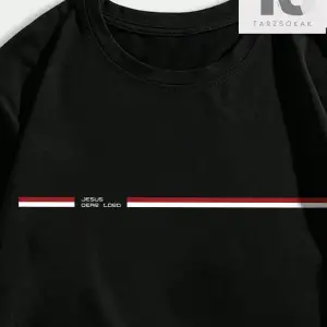 Hypemode Erkek Astronot Baskılı Kısa Kollu Tişört