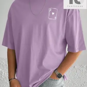 Hypemode Erkek Japon Harfli ve Çiçek Baskılı Tişört