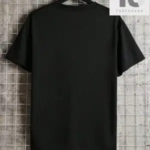 Hypemode Kalp Baskılı Erkek Tişört