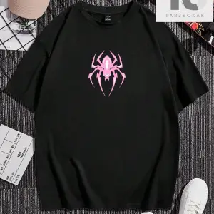 Hypemode Örümcek Desenli Yuvarlak Yaka Kısa Kollu Erkek Tişört