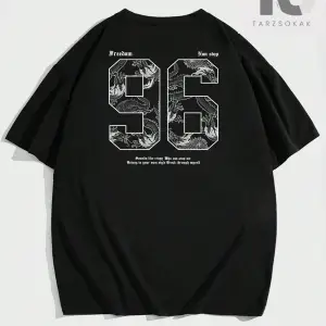 Hypemode Yuvarlak Yaka Ejderha Baskılı, Harf ve Sayı Tasarımlı Kısa Kollu Erkek Tiş