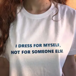 I Dress - T-shirt