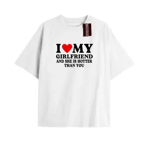 ı love my gırlfroend and she ıs hotter2