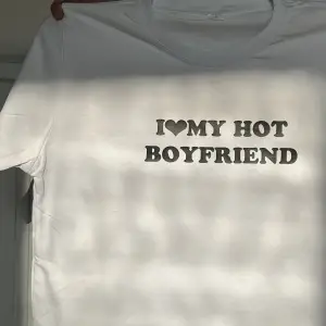 I Love My Hot Boyfriend - T-shirt