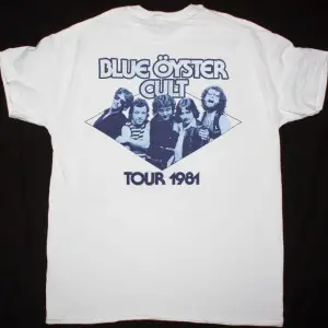 IRON MAIDEN THE FINAL FRONTIER TOUR 2011 NEW WHITE T-SHIRT ÖN VE ARAKA BASKILI