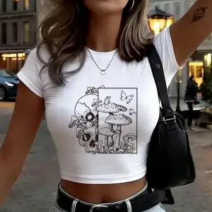 İskelet Mantar Kelebek Baskılar Kadın Kırpma T-Shirt Yaz Yüksek Elastik Yumuşak Üstler İnce K