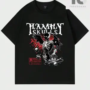 Japon Çizgi Film Karakterleri Desenli Yuvarlak Yaka Erkek Tişört