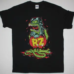 JUDAS PRIEST INVINCIBLE SHIELD TOUR 2024 NEW BLACK T-SHIRT ÖN BASKILI