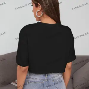 Kadın Beyaz Bisiklet Yaka Oversize Crop