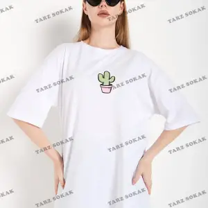 Kadın Beyaz Cactus Logo Baskılı Oversize