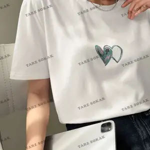 Kadın Beyaz Çift Heart Baskılı Oversize