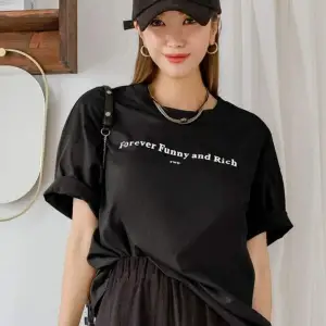 Kadın Beyaz Funny And Rich Baskılı Oversize T-Shirt