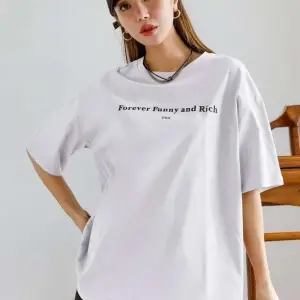 Kadın Beyaz Funny And Rich Baskılı Oversize T-Shirt