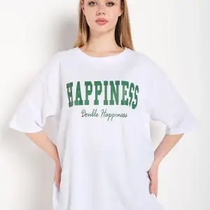 Kadın Beyaz Happıness Baskılı Oversize Tshirt