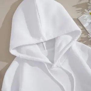 Kadın Beyaz Kelebek Baskılı Kapüşonlu Sweatshirt