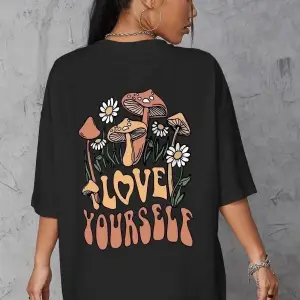 Kadın Beyaz Love Yourself Baskılı Oversize T-shirt