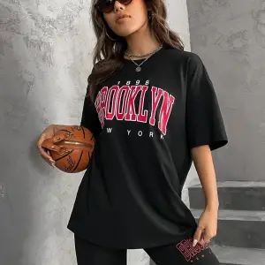 Kadın Beyaz Mavi Brooklyn Bisiklet Yaka Tshirt