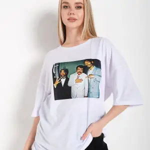 Kadın Beyaz Müslüm Gürses Baskılı Tshırt