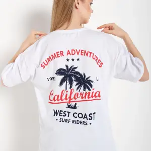 Kadın Beyaz Oversize California Baskılı T-shirt