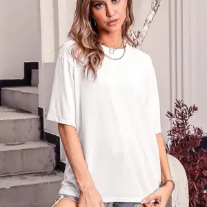 Kadın Beyaz Oversize T-shirt