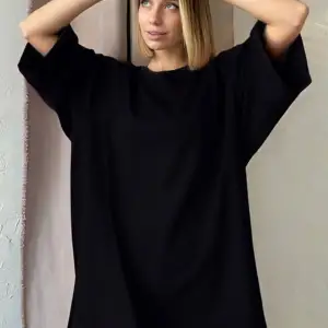 Kadın Beyaz Regular Fit Kısa Kollu Bol Kesim Pamuklu Bisiklet