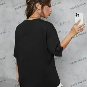 Kadın Beyaz Yüz Baskı Detaylı Oversize