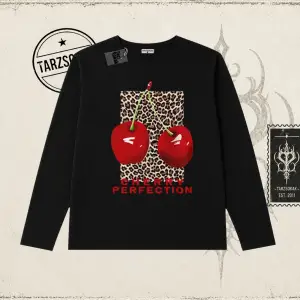 Kadın Cherry Perfection Leopar Biskilet Yaka  Long Sleeve Beyaz