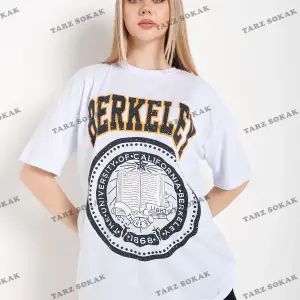 Kadın Çizgili Figür Kalp Beyaz T-shirt Have A Holiday