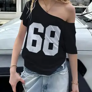 Kadın Düşük Omuz Kayık Yaka 68 Baskılı