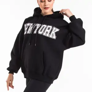 Kadın Ekru Renk Baskı Detaylı Oversize Sweatshirt Cy84191 Beyaz