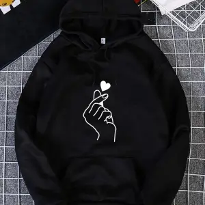 Kadın Heart Baskılı Kapüşonlu Sweatshirt Siyah