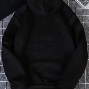 Kadın Heart Baskılı Kapüşonlu Sweatshirt Siyah