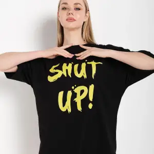 Kadın Shut Up Beyaz Baskılı Oversize Tshırt