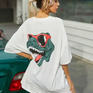 Kadın Sırt Baskılı Dinazor Oversize T-shirt