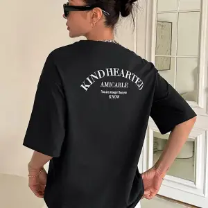 Kadın Siyah Kind Hearted Baskılı Oversize T-shirt