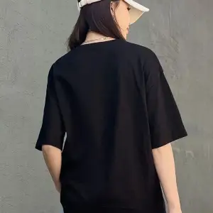 Kadın Siyah Nothing For Nothing Baskılı Oversize T-shirt