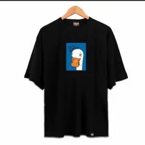Kadın Siyah Ördek Baskılı Oversize Bisiklet Yaka Tshirt