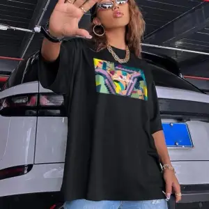 Kadın Siyah Oversize %100 Pamuk Endless Baskılı T-shirt