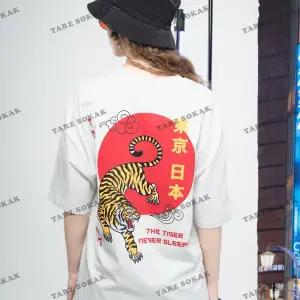 Kadın Tokyo Tshirt