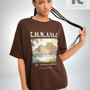 Kadın Yarış Arabası Baskılı Kısa Kollu Tişört