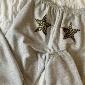 kadın yıldız leopar baskılı eşofman altı