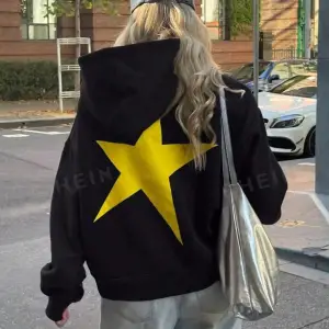 kadın yıldız sırt baskılı oversize sweatshirt siyah