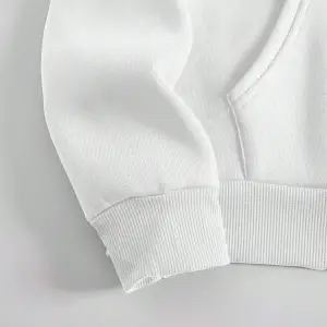 Kanguru Cepli İpli Kapşonlu Beyaz