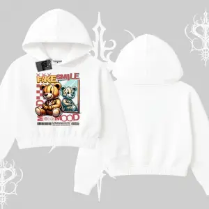 Kapşonlu Crop Sweatshirt Fake Smile Mood Ayıcık Grafik Baskılı