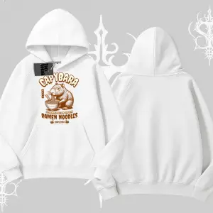 Kapşonlu Sweatshirt Cute Capybara Enjoying Ramen Noodles Artwork