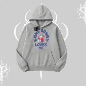 Kapşonlu Sweatshirt Sevimli Tavşan Some Bunny Loves Me Baskılı