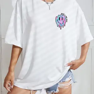 Karikatür ve Grafik tasarım Oversize T-shirt Cartoon/Letter serisi kod156