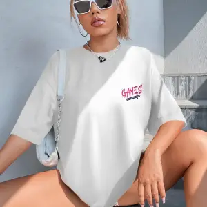 Karikatür ve Grafik tasarım Oversize T-shirt Cartoon/Letter serisi kod209