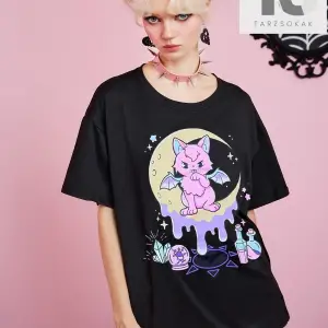 Kawaii Karikatür Grafik Büyük Boy Tişört